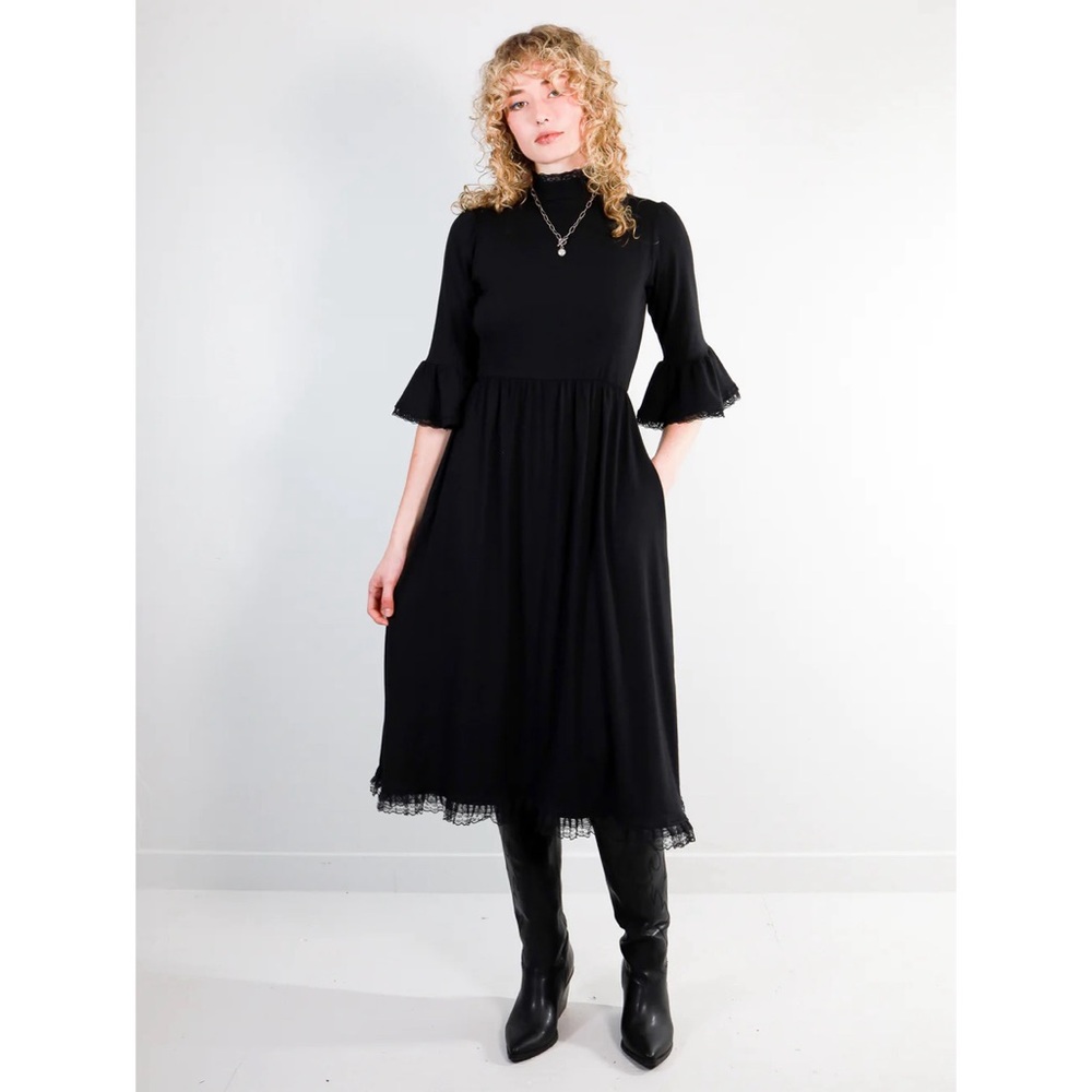 Thief and Bandit Kiki Dress in black